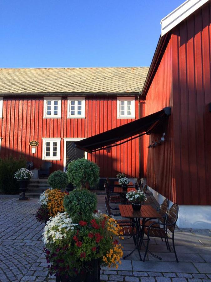 Hotel Hovde Gard Brekstad Esterno foto